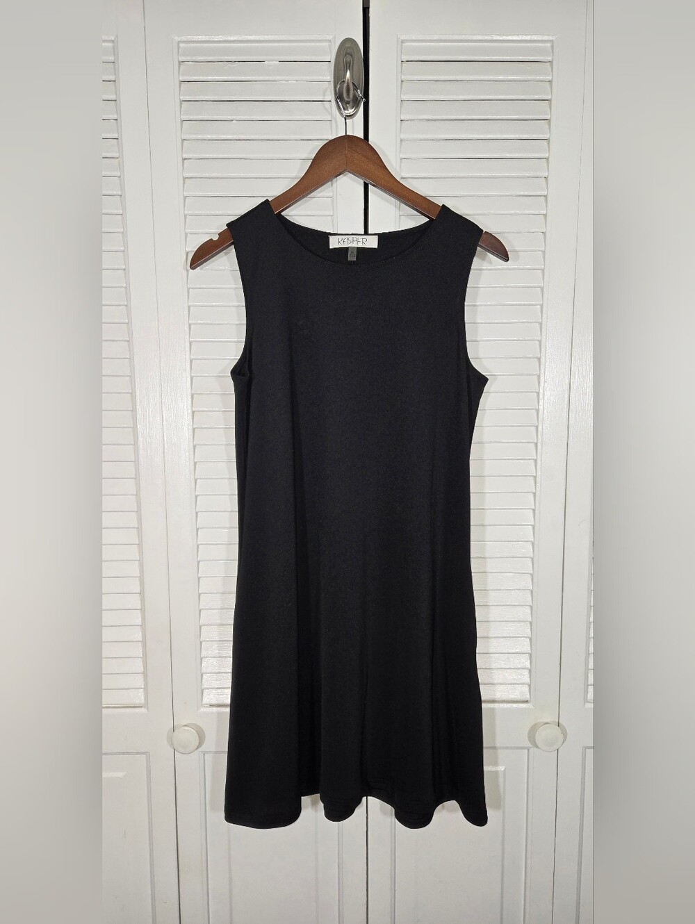 Kasper Classic Black Sleeveless Shift Crewneck Sheath Dress Sz PM